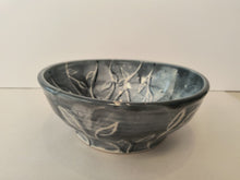 Load image into Gallery viewer, Radix Malorum