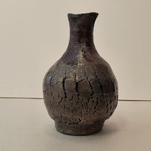 Load image into Gallery viewer, Crater