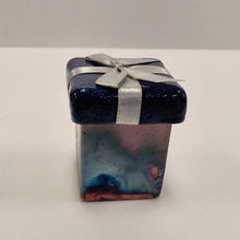 Load image into Gallery viewer, Winter Gift