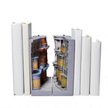Load image into Gallery viewer, Diagon Alley Light Up Bookends