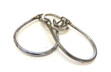 Load image into Gallery viewer, Handcuff Puzzle