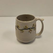 Load image into Gallery viewer, Mug - Flowers
