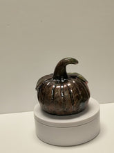 Load image into Gallery viewer, Ceramic pumpkin Raku green
