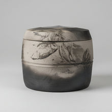 Load image into Gallery viewer, Wing Brushed
